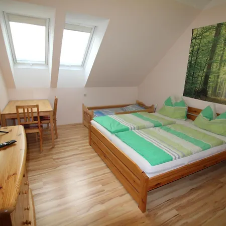 Privatzimmer Fam. Fuehrer Ottenschlag Exterior photo
